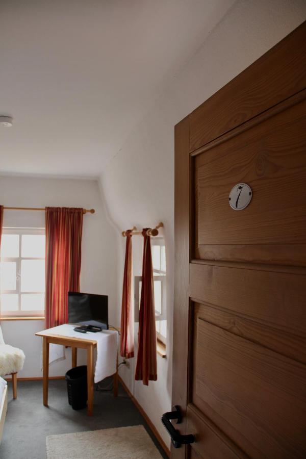 Hotel Schildwirtschaft Zum Rothen Ochsen Laupheim Zewnętrze zdjęcie