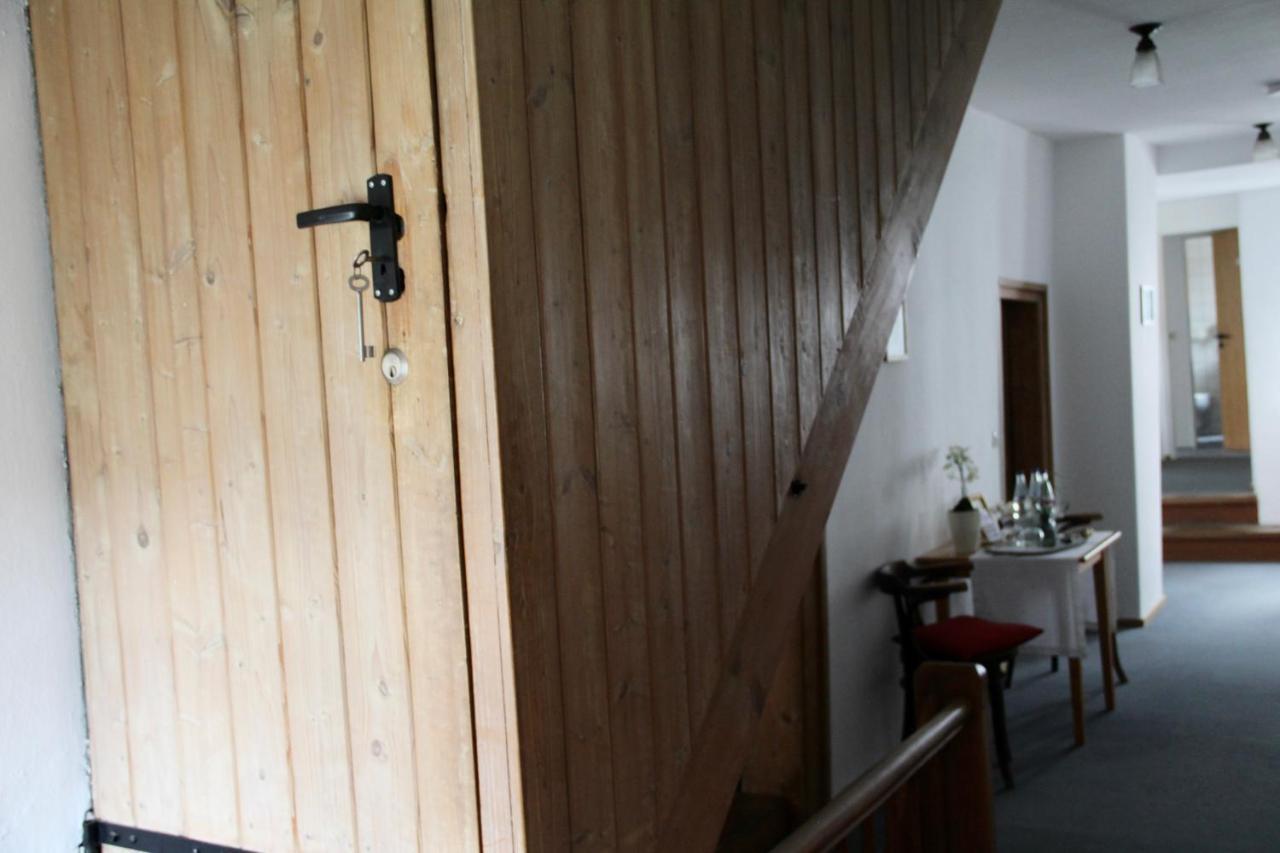 Hotel Schildwirtschaft Zum Rothen Ochsen Laupheim Zewnętrze zdjęcie